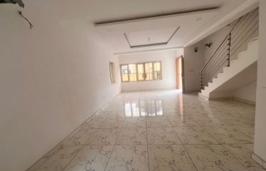 Newly Built 5-Bedroom Detached House
