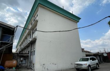 2 bay warehouse with office block