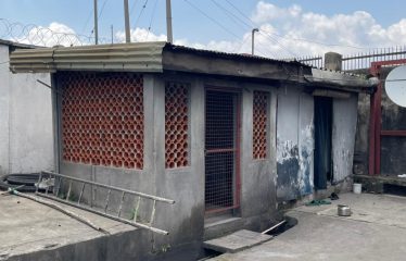 2 bay warehouse with office block