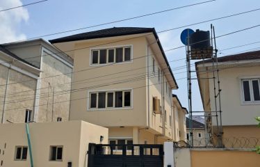 Newly built 5 Bedroom detached house with a room BQ