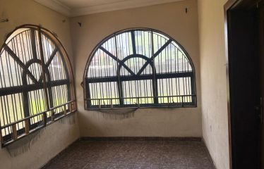 3 bedroom flat on the ground floor