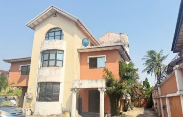 3 bedroom flat on the ground floor