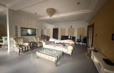 5 Bedrooms all en-suite luxury smart home
