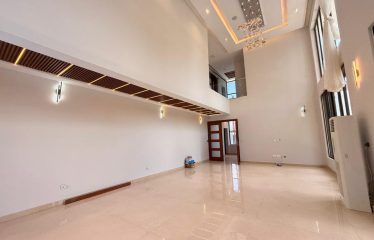 Newly built 5 bedroom fully detached house