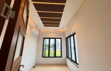 Newly built 5 bedroom fully detached house