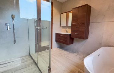 Newly built 5 bedroom fully detached house