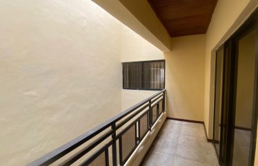 5 Bedroom Semi-detached house