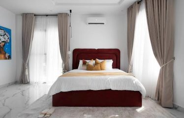 A well furnished 2 Bedroom Apartment