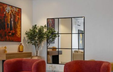 A well furnished 2 Bedroom Apartment