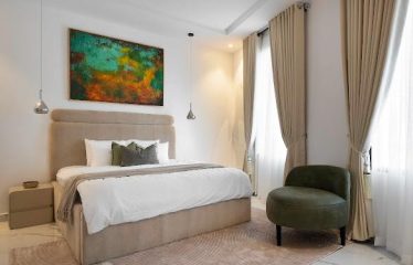 A well furnished 2 Bedroom Apartment