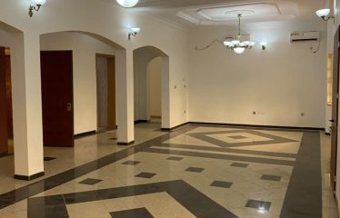 4 Bedroom flat