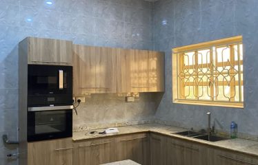 4 Bedroom flat