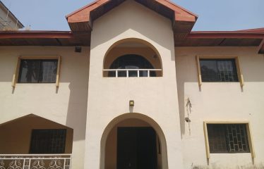 4 Bedroom flat for sale